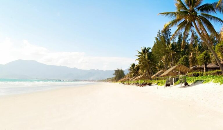 La plage de Doc Let proche de Nha Trang : un lieu de détente et de découverte